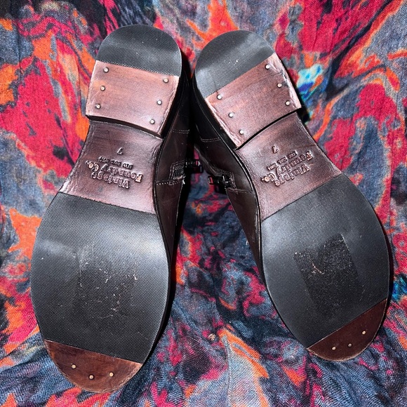 Beautiful Vintage Foundry Co. brown leather boots. - Picture 3 of 5